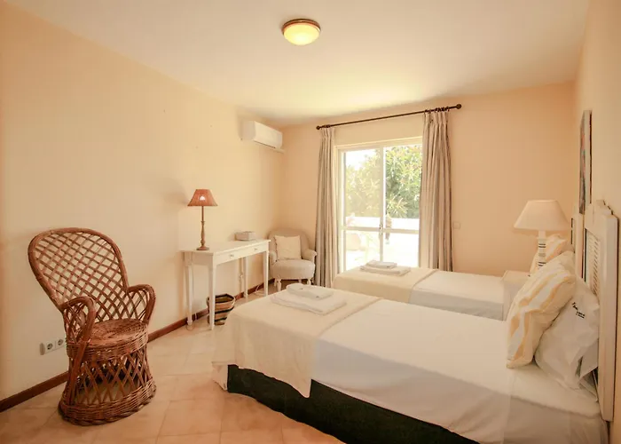 Flh Quinta Do Retreat With Terrace & Pool Dom wakacyjny