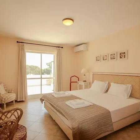 Feriehus Flh Quinta Do Retreat With Terrace & Pool *