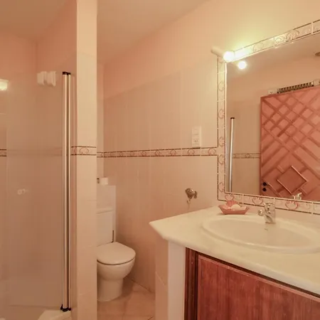 Flh Quinta Do Retreat With Terrace & Pool Feriehus *